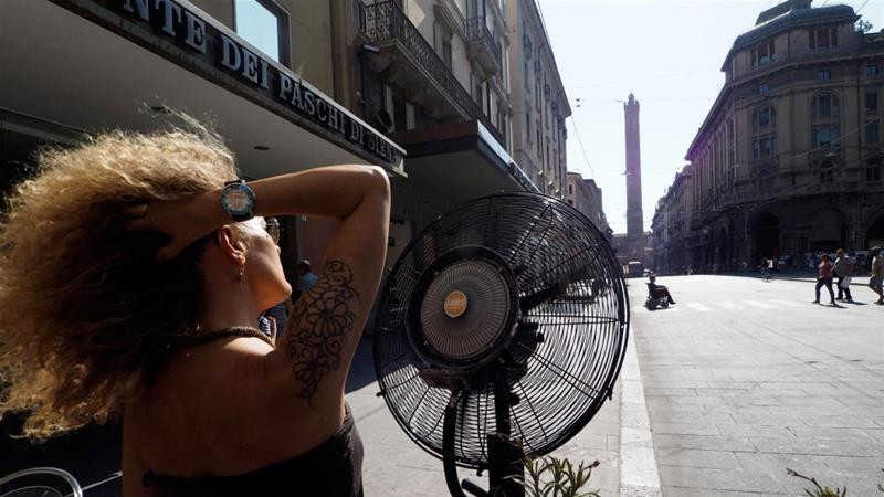 Στο έλεος του καύσωνα η Ιταλία – Τουλάχιστον ένας νεκρός